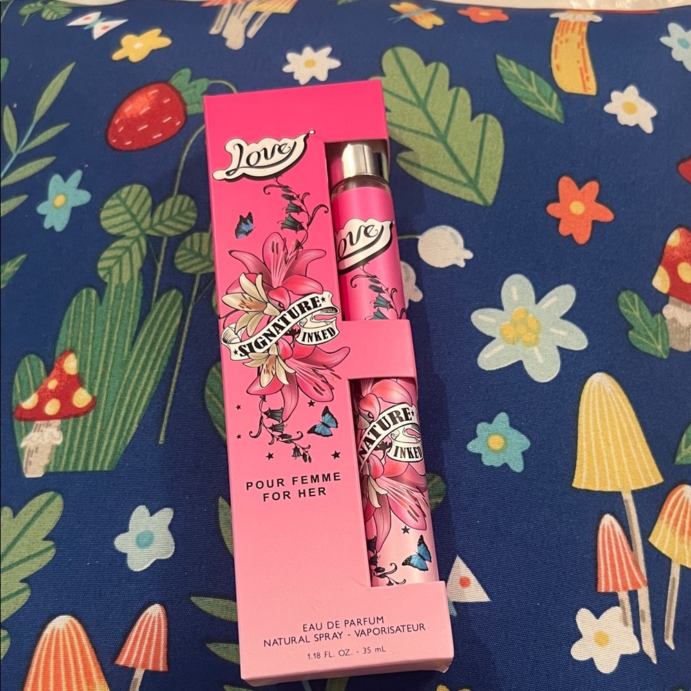 Love Signature Pink Perfume Spray